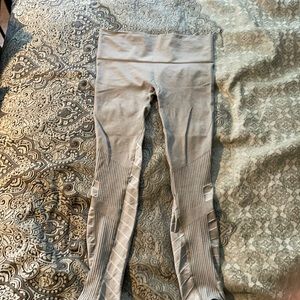 Blanqi sport support hipster contour legging